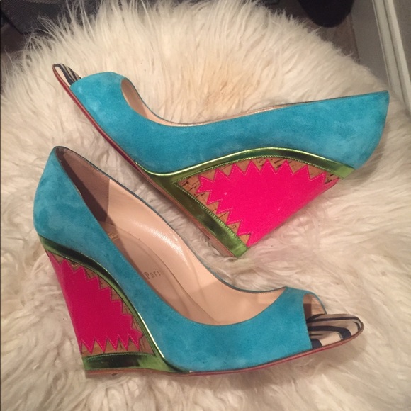 Christian Louboutin Miramar 120mm Suede Wedge - Picture 5 of 8